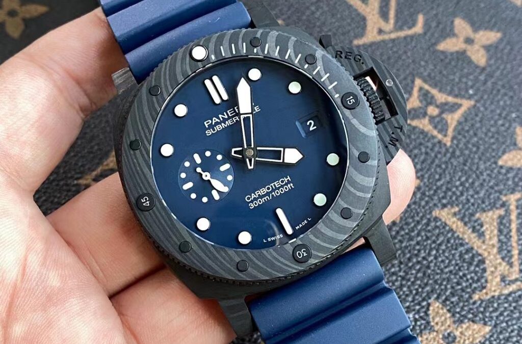 VS Factory Replica Panerai Submersible PAM 1232 Blue Carbon Watch