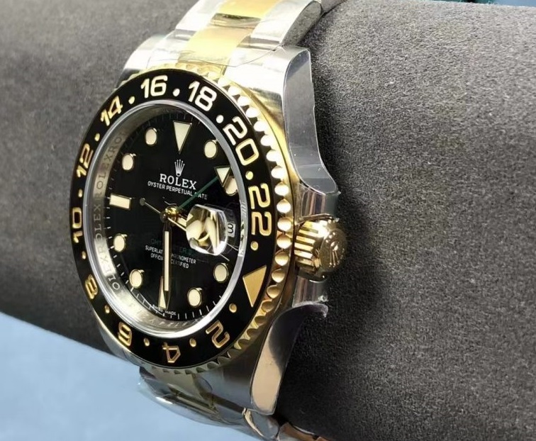 Clean Factory Replica Rolex GMT-Master II 116713LN Two Tone with 3186 Movement