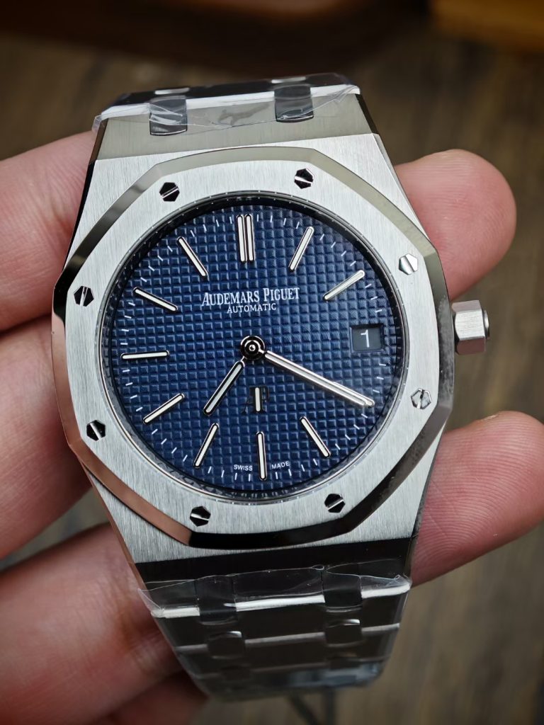 ZF Audemars Piguet 16202 Replica Watch - RepsGuide.com