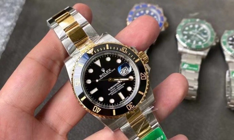 Review of C+ Factory Two Tone Rolex Submariner